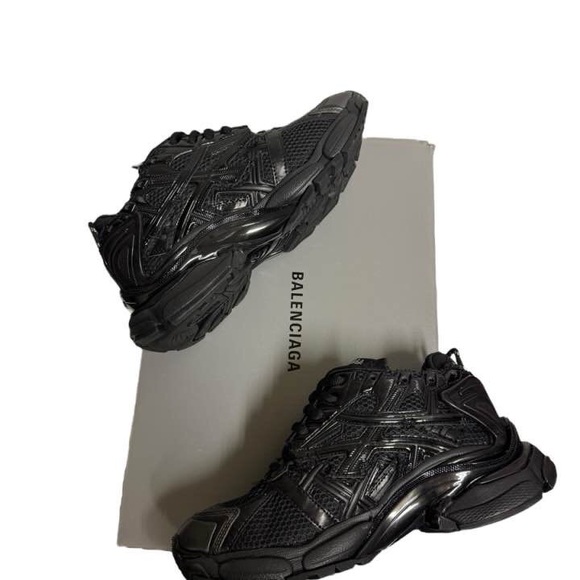 Balenciaga Runner Track Sneakers Low Black Size 9 - Picture 8 of 11